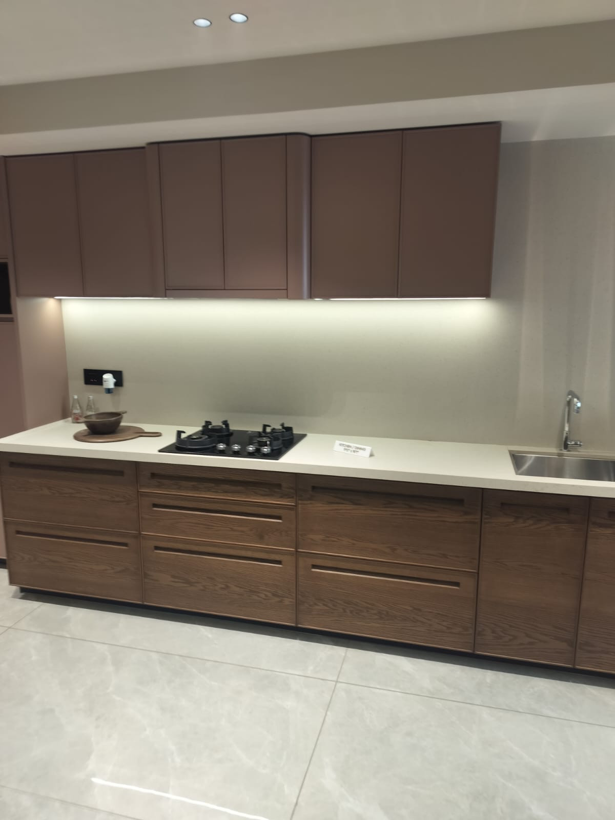 4 BHK Apartment in Ahmedabad — photo 7