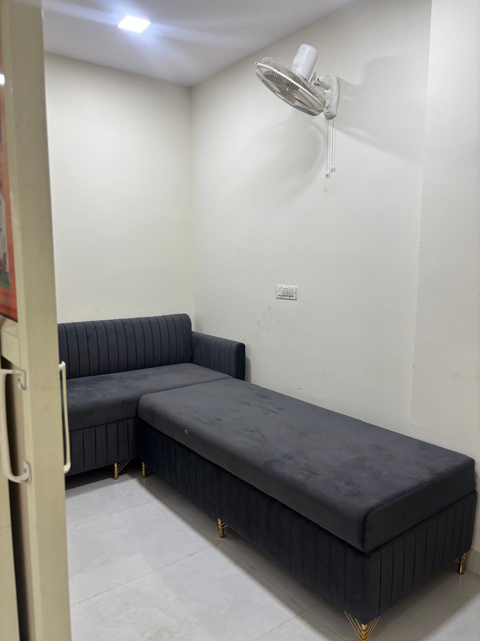 Office for sale in Rohini, Delhi