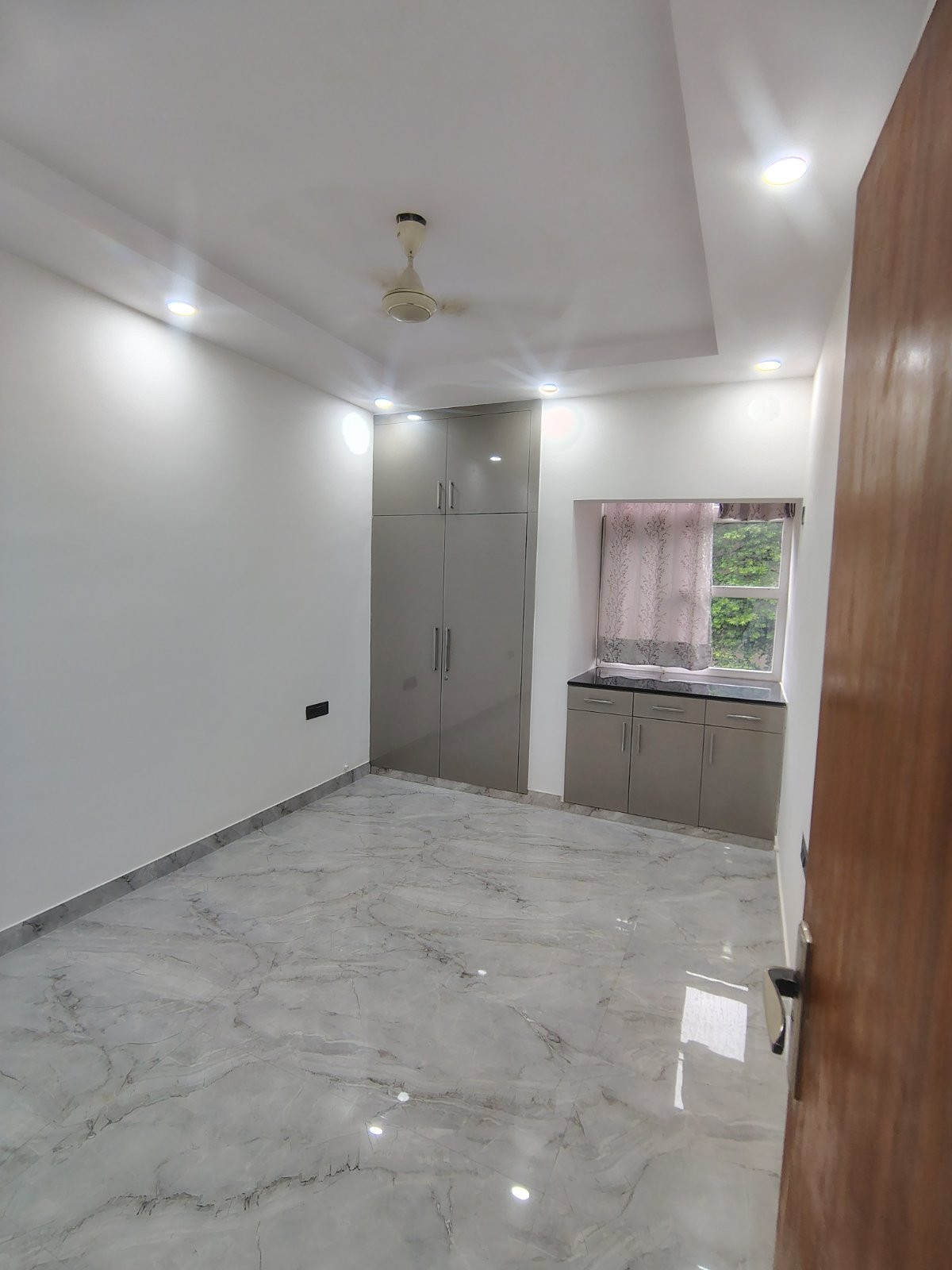2 BHK Apartment in Dwarka, Delhi — photo 6