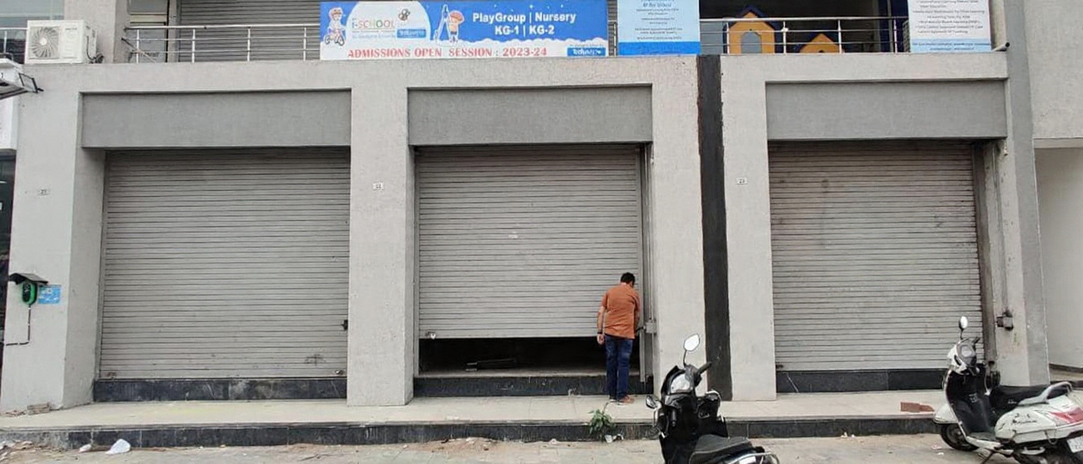 Shop / Retail in Anand Nagar, Ahmedabad — photo 4