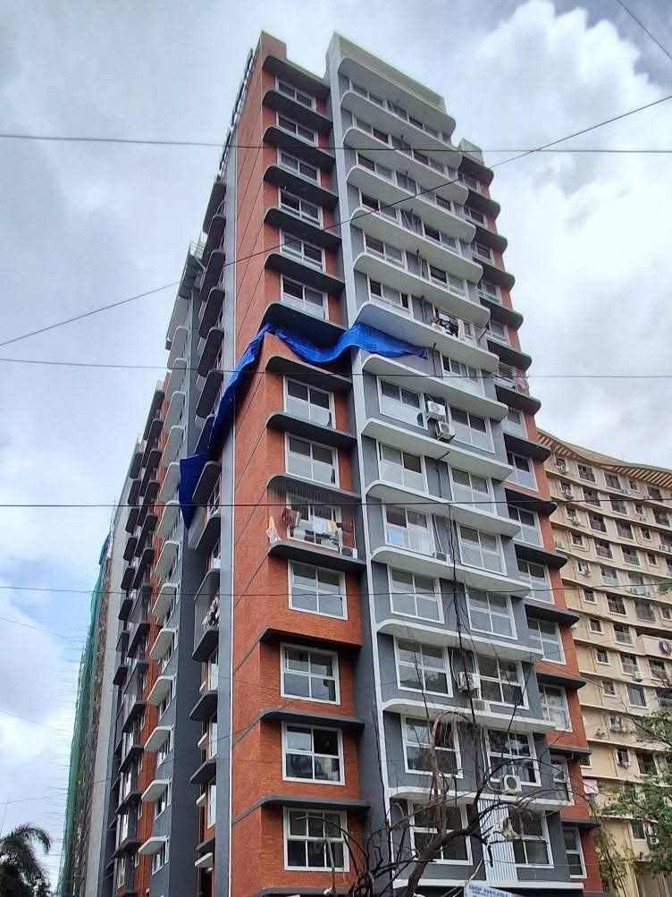 3 BHK Apartment in Andheri West, Mumbai — photo 2