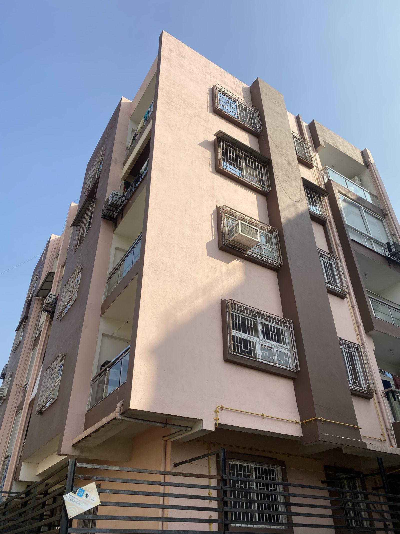 We have apartments and plots all over Jsr, call 7061516863