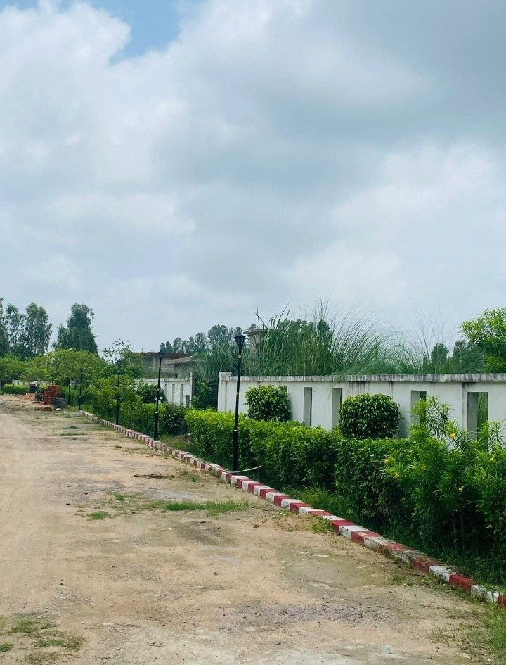 Mixed-use plot in Kanpur Nagar, Kanpur Division — hero photo