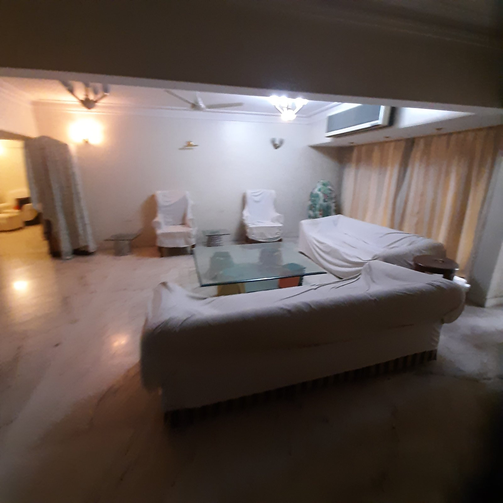 4.5 bhk 3350 sft on Boat Club road at 6 cr