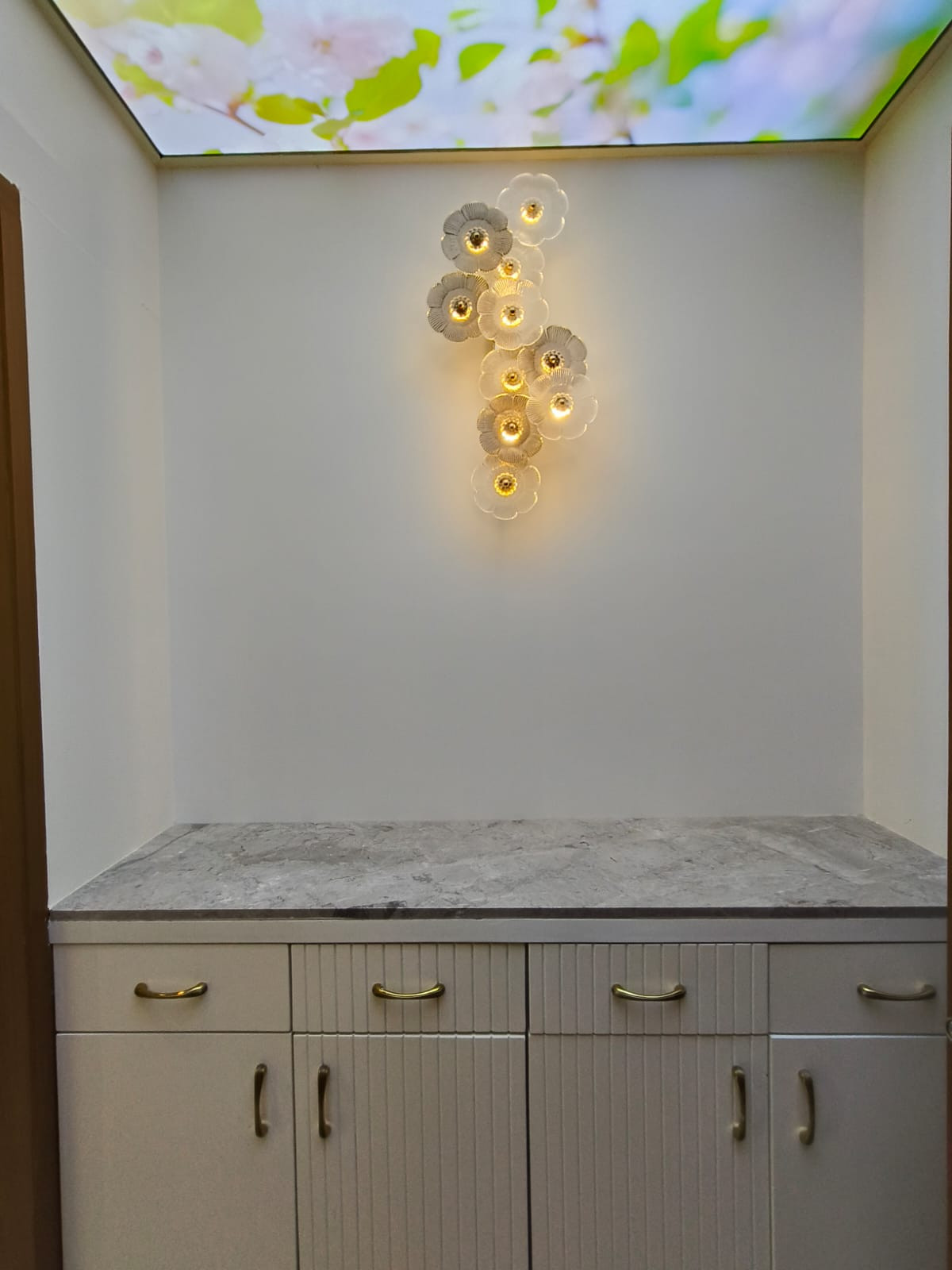 3 BHK Apartment in SG Highway, Ahmedabad — photo 9