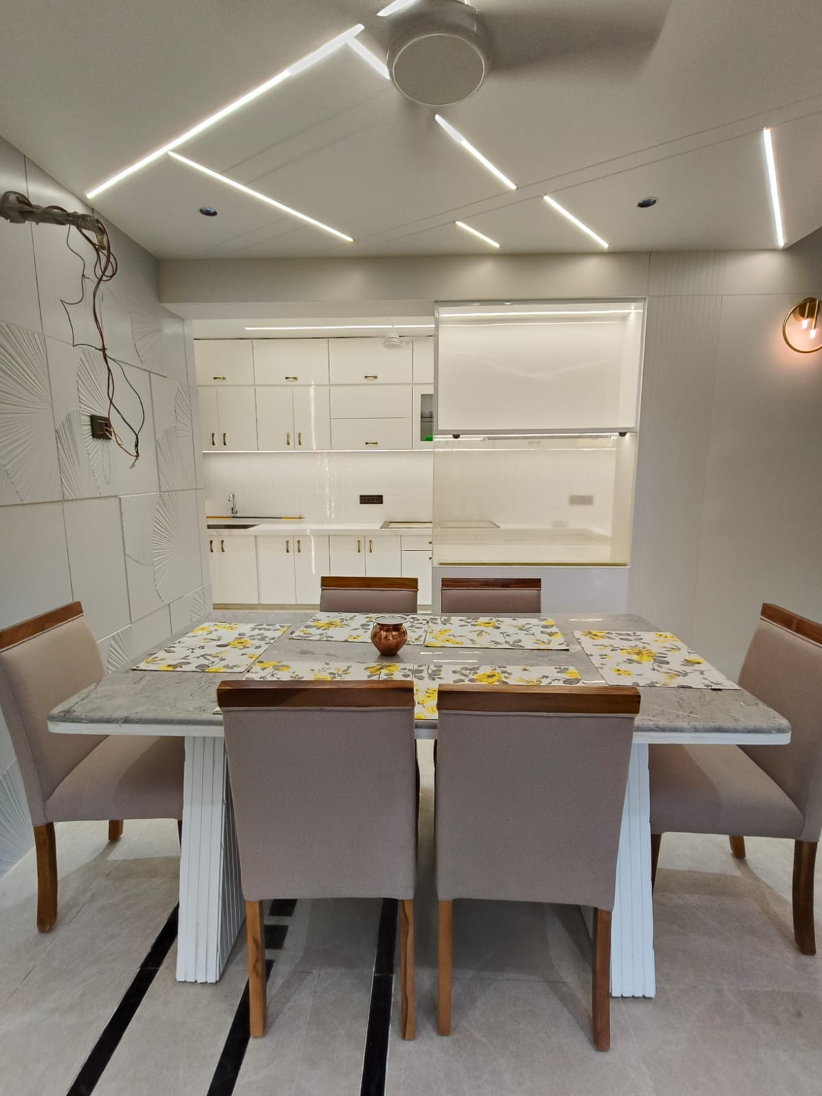 3 BHK Apartment in SG Highway, Ahmedabad — photo 5