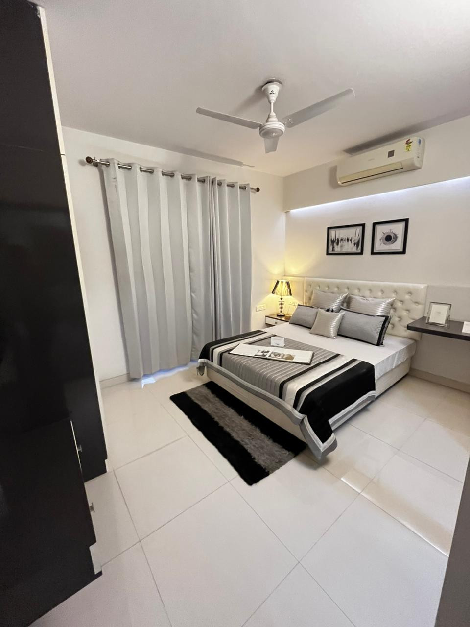 1 bhk 795 sqft fully furnished studio apartment