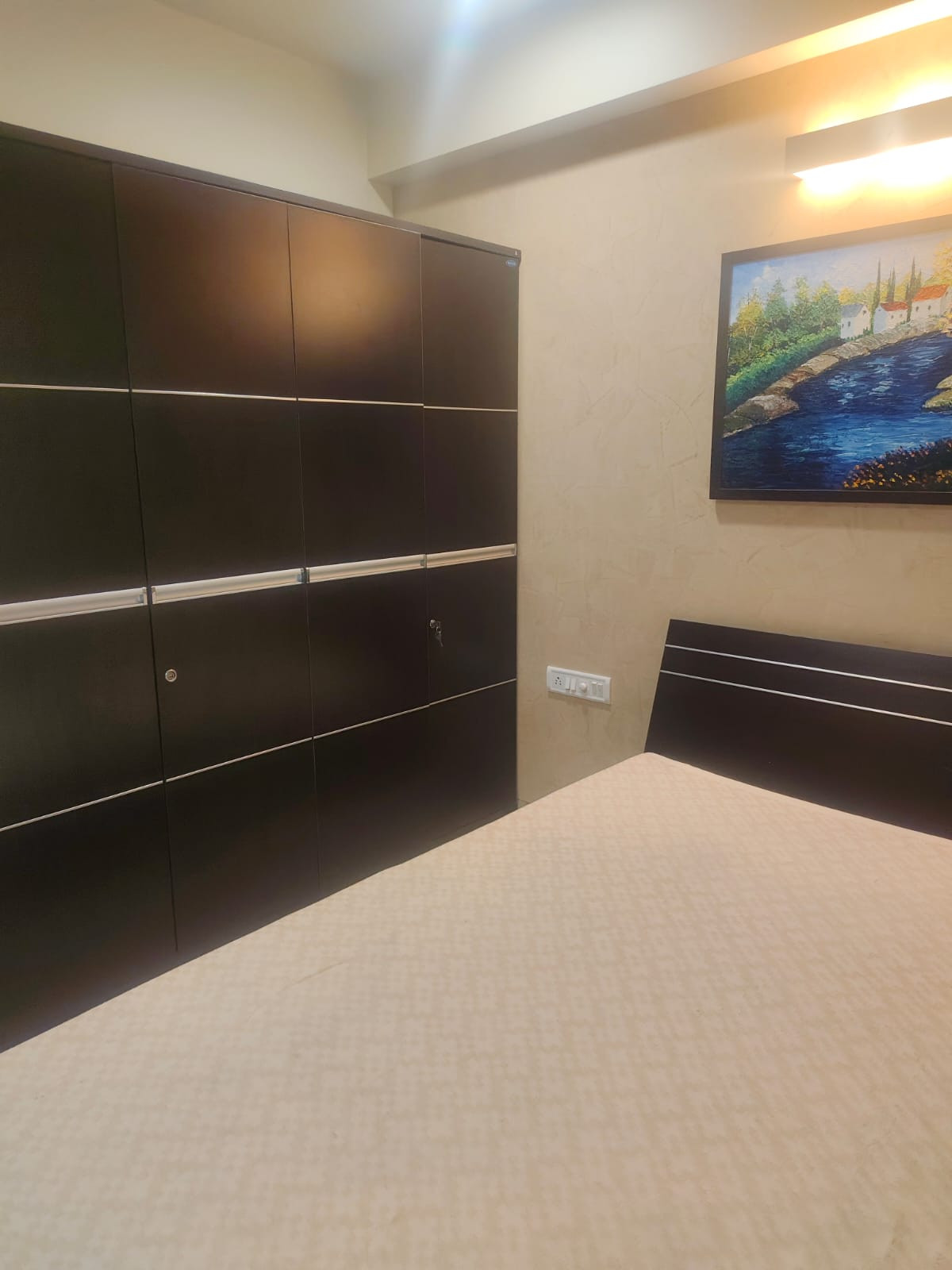 3 BHK Apartment in Ahmedabad — photo 7
