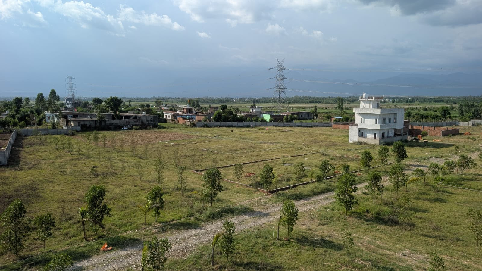 Residential plot in Mednipur Badripur — photo 2