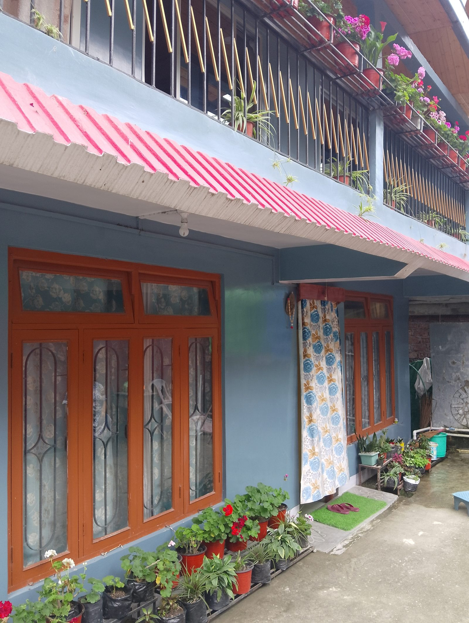 Mixed-use plot in Kalimpong — hero photo