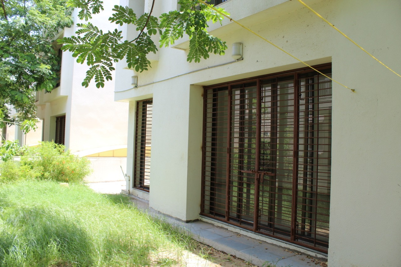 4 BHK Villa in Shela, Ahmedabad — photo 3