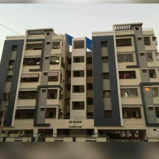 SREENILAYAM APARTMENTS