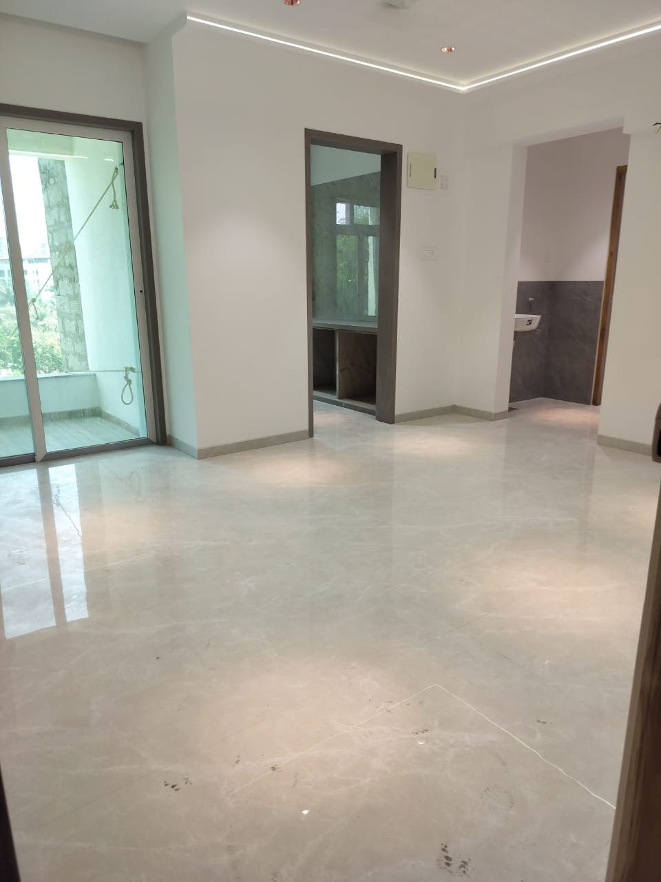 2 BHK Apartment for sale in Kalyan East, Thane