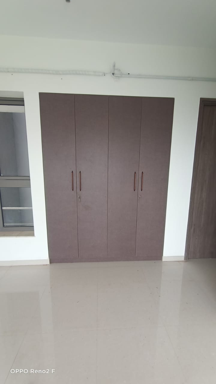 2 BHK Apartment in Balkum, Thane — photo 8