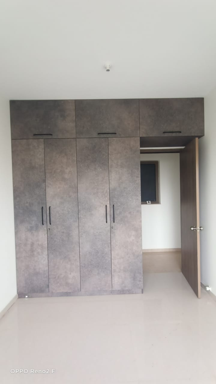 2 BHK Apartment in Balkum, Thane — photo 10