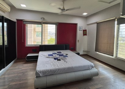 4 BHK Apartment in Thaltej, Ahmedabad — photo 3