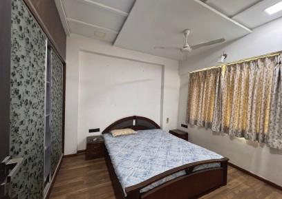 4 BHK Apartment in Thaltej, Ahmedabad — photo 4