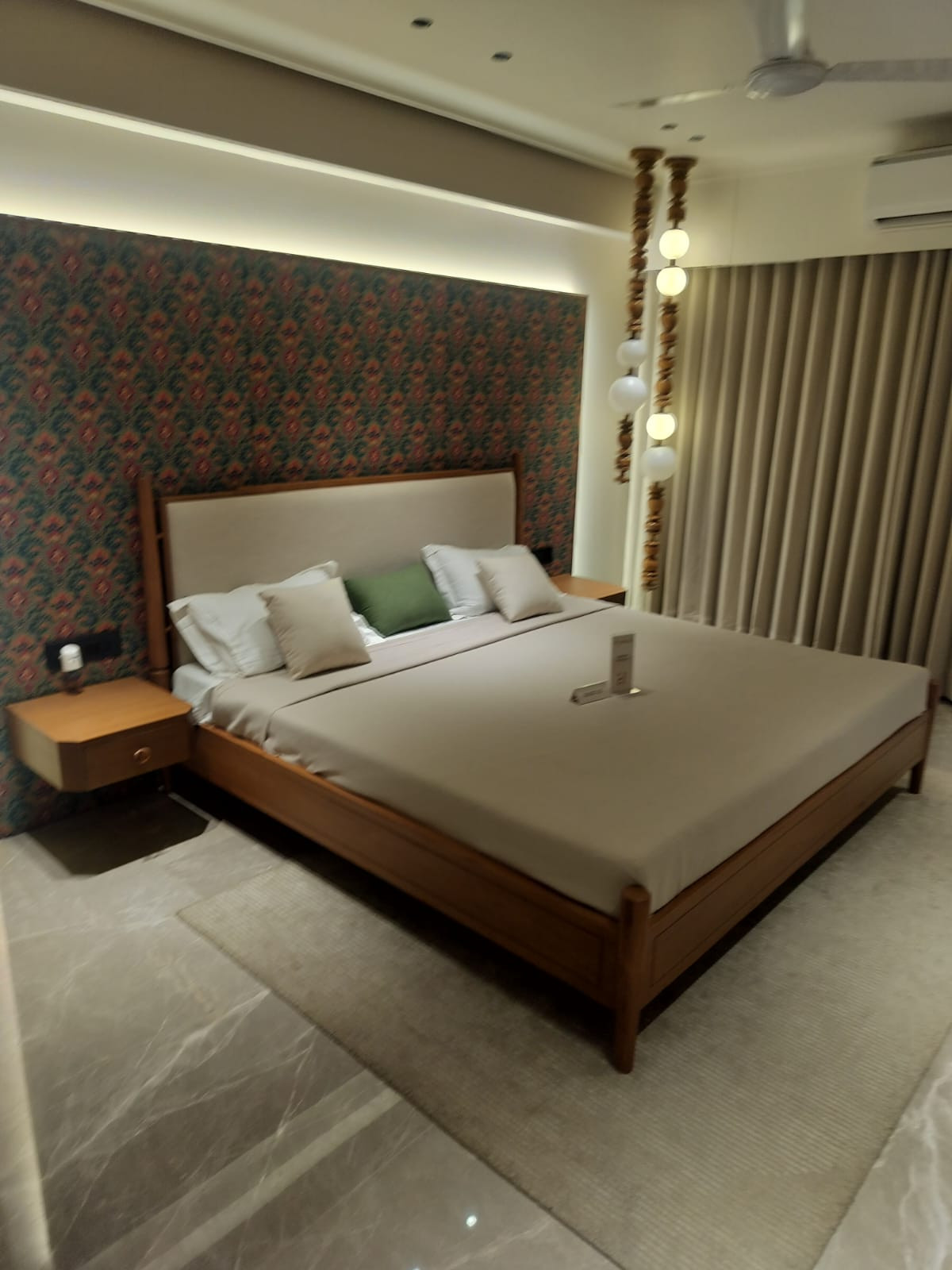 4 BHK Apartment in Ahmedabad — photo 8