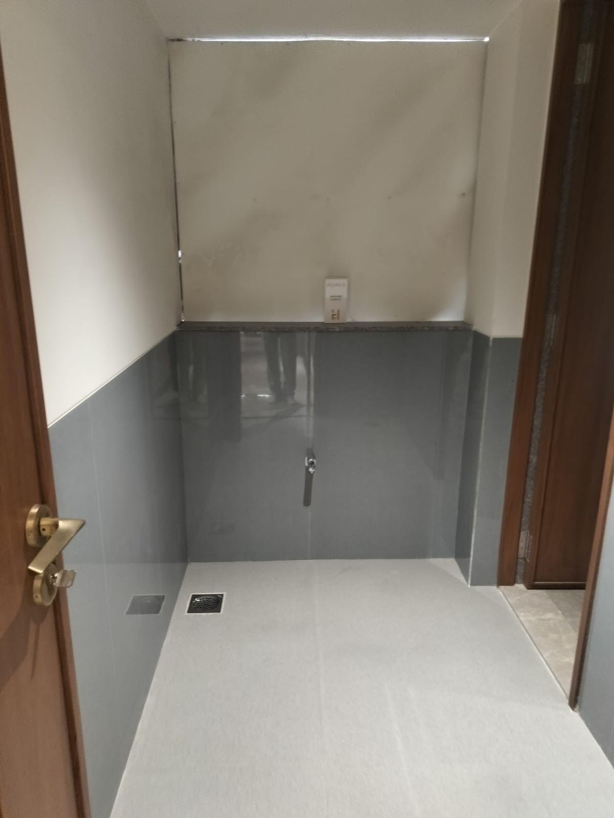 4 BHK Apartment in Ahmedabad — photo 3