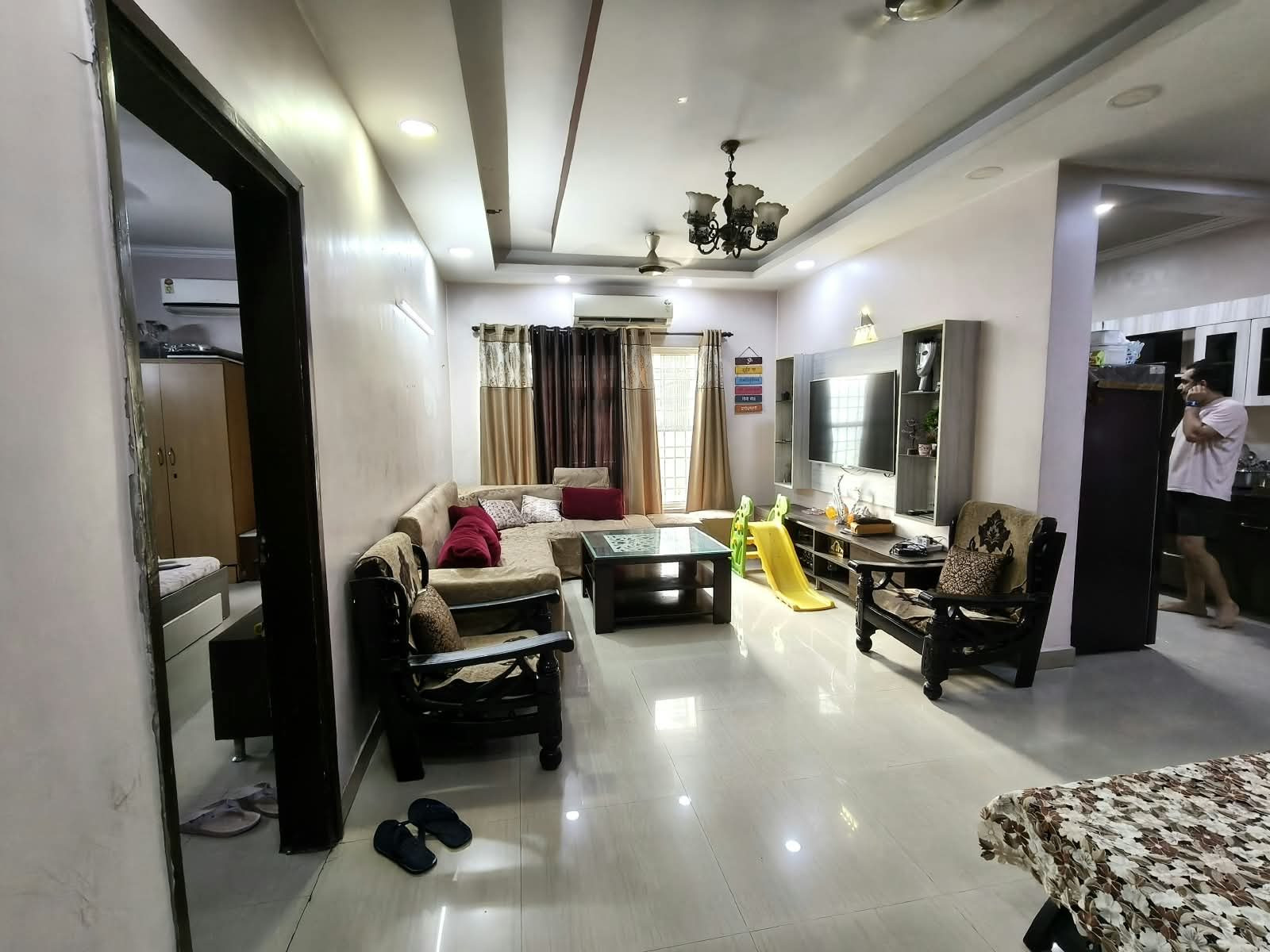 3 BHK Apartment for sale in Noida