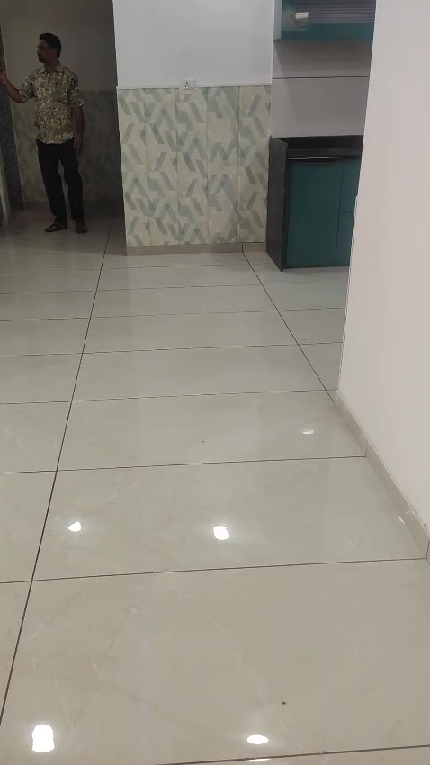 3 BHK Apartment in New VIP Road, Vadodara — photo 2