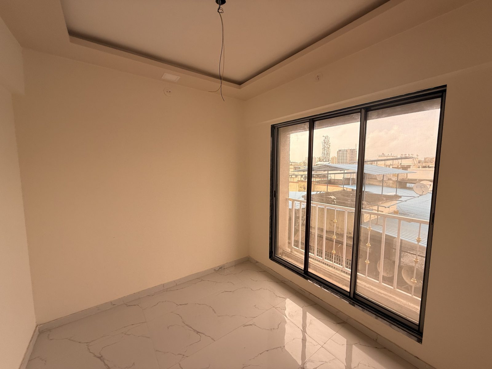Apartment in Virar West, Vasai-Virar — hero photo