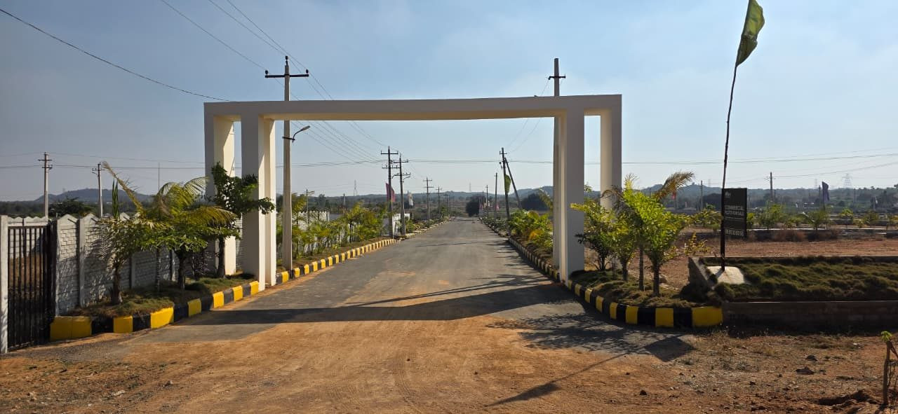 Residential plot in Meerkhanpet — hero photo