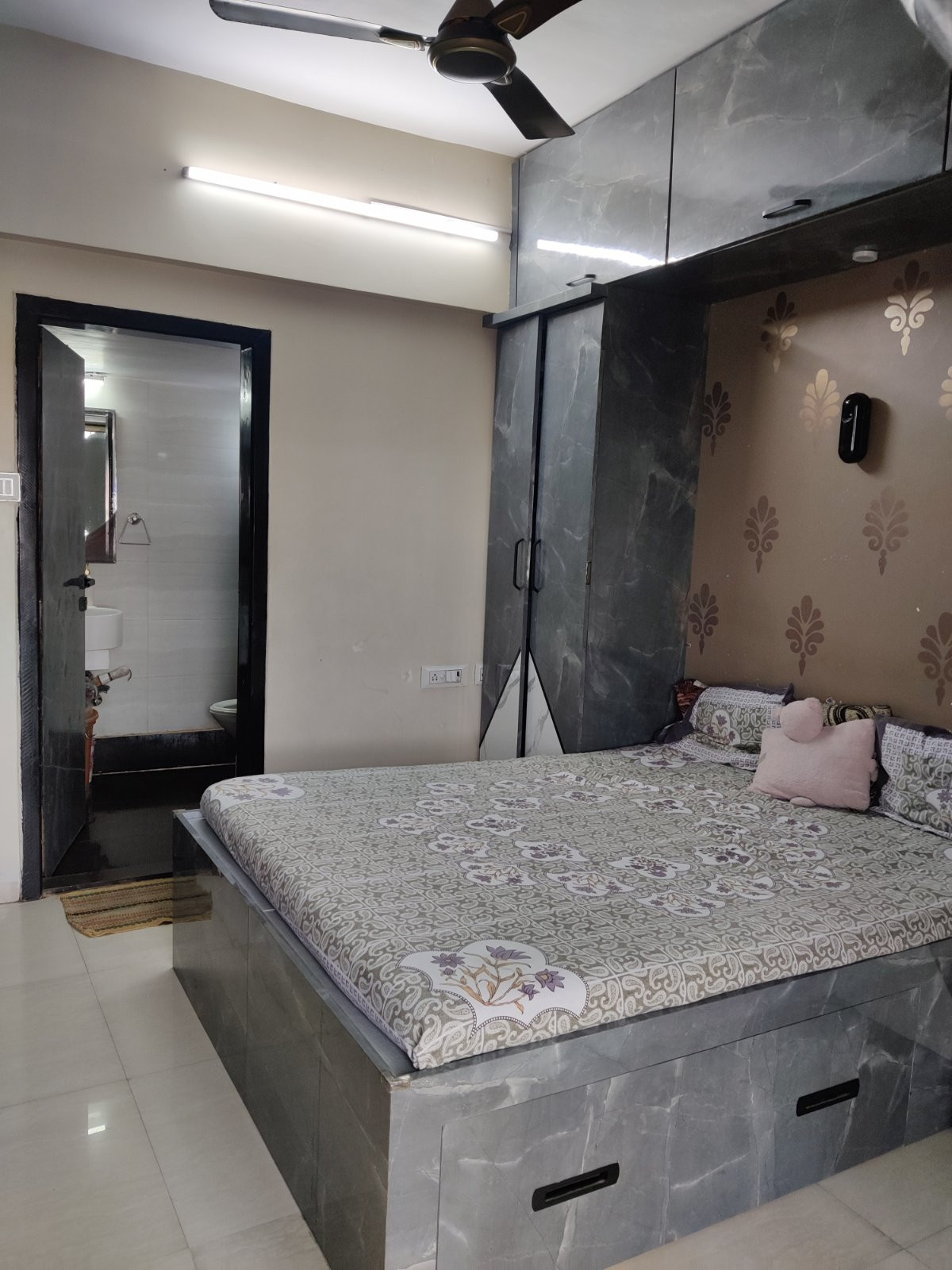 3 BHK Apartment in Bhayandar East, Mira Bhayandar — photo 9