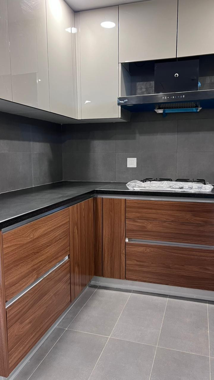 3 BHK Apartment in Gurugram, Haryana — photo 5