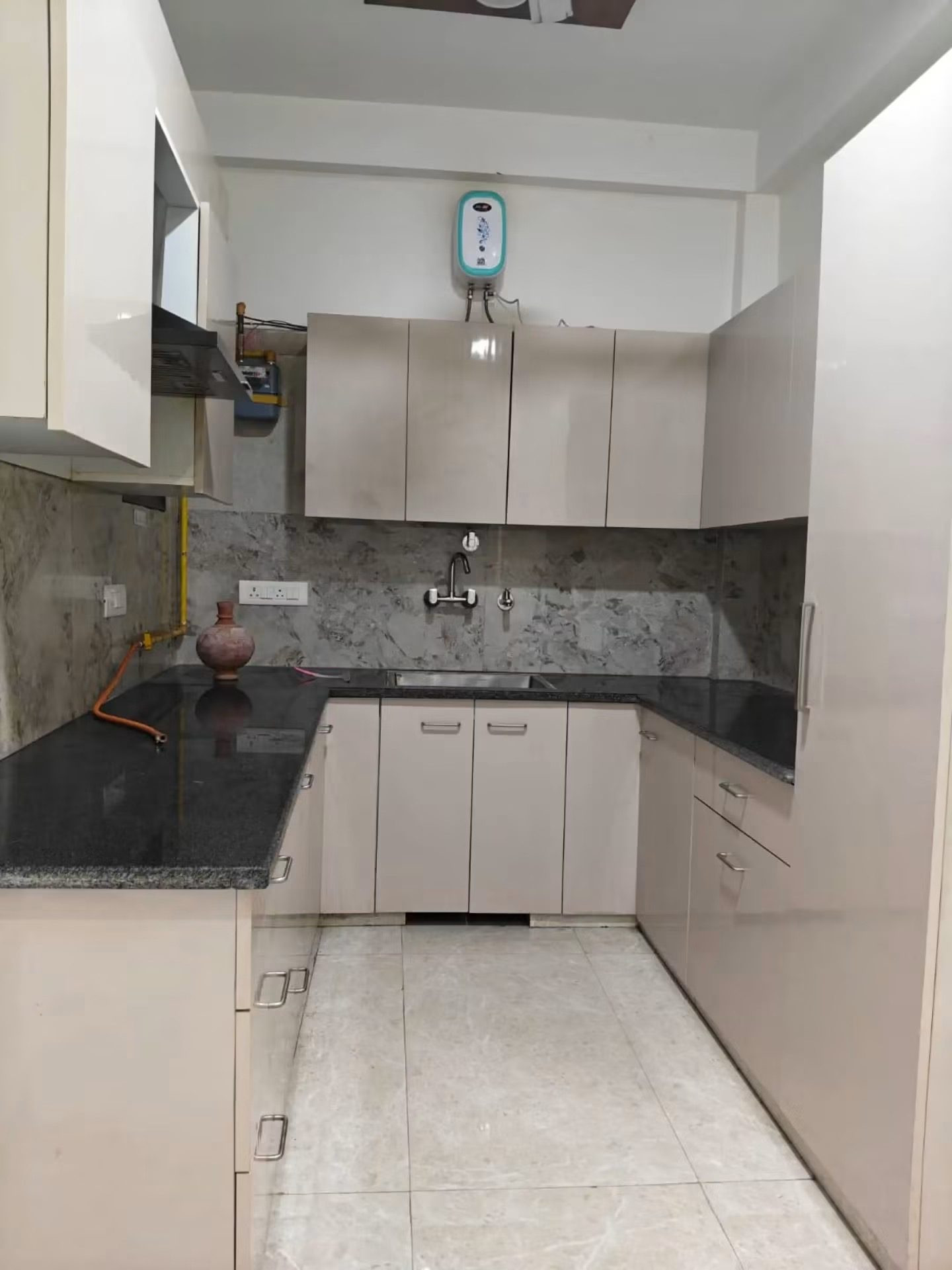 Builder Floor in South Delhi, Delhi — hero photo