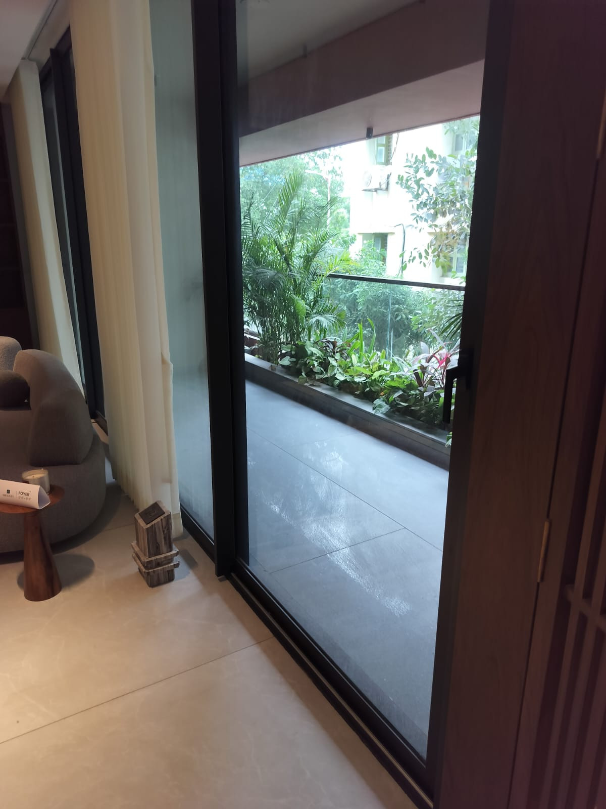 4 BHK Apartment in Ahmedabad — photo 2