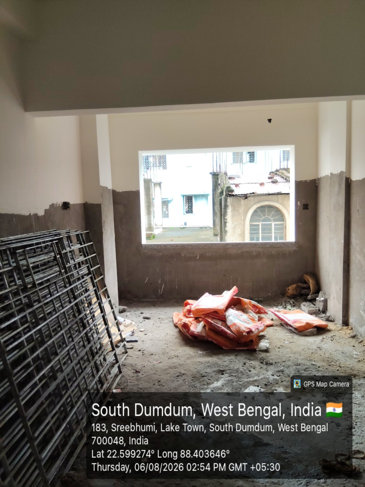 2 BHK Apartment in Lake Town, Kolkata — photo 2