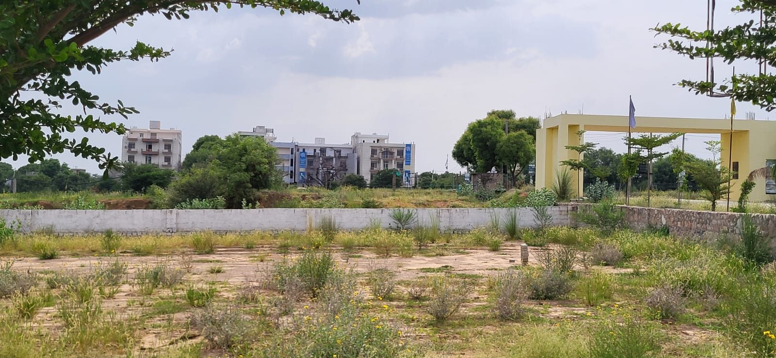Mixed-use plot for sale in Ajmer Road, Jaipur