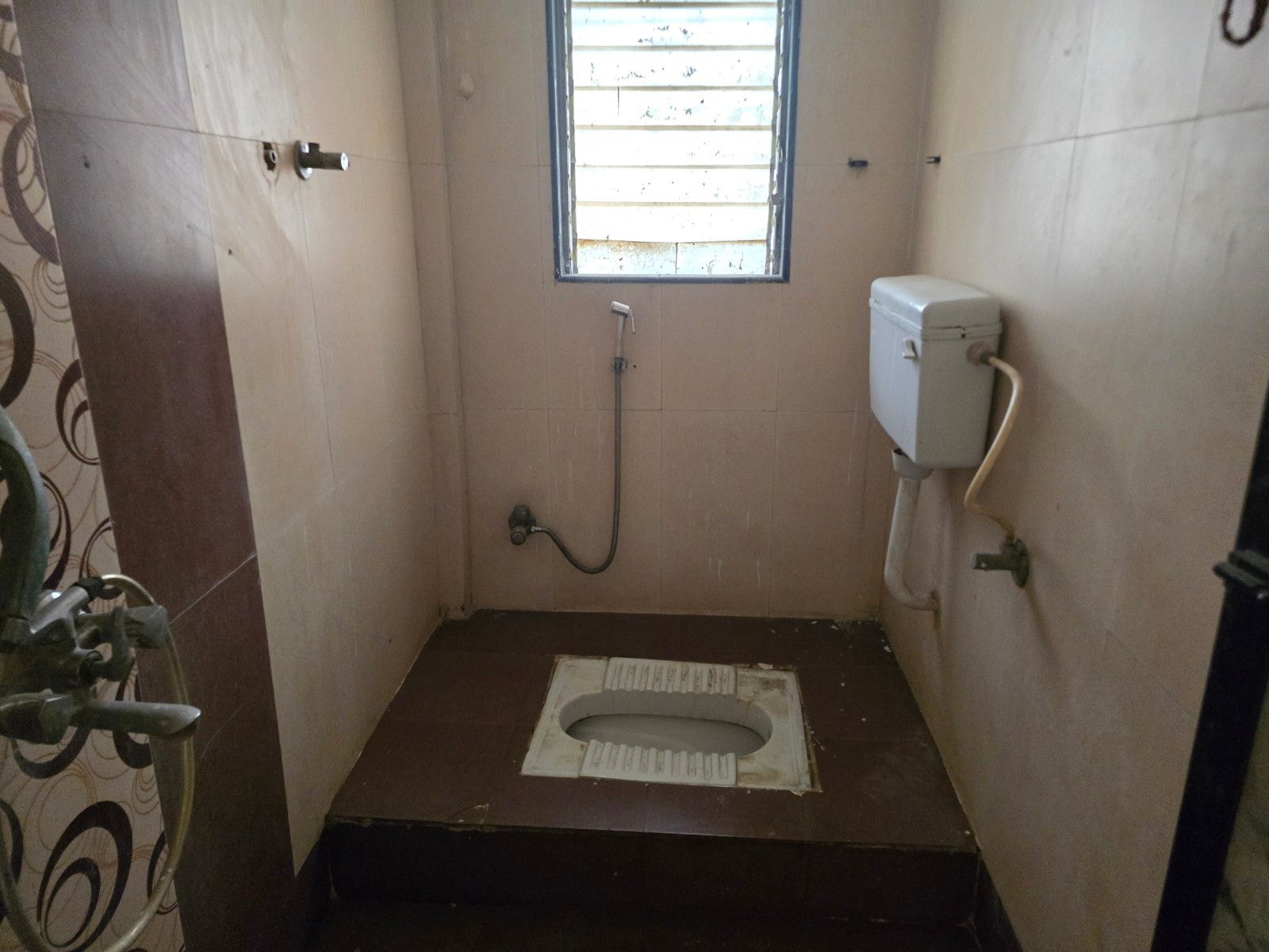 2 BHK Apartment in Virar West NEAR NEW VIVA COLLEGE ROAD, Palghar — photo 3