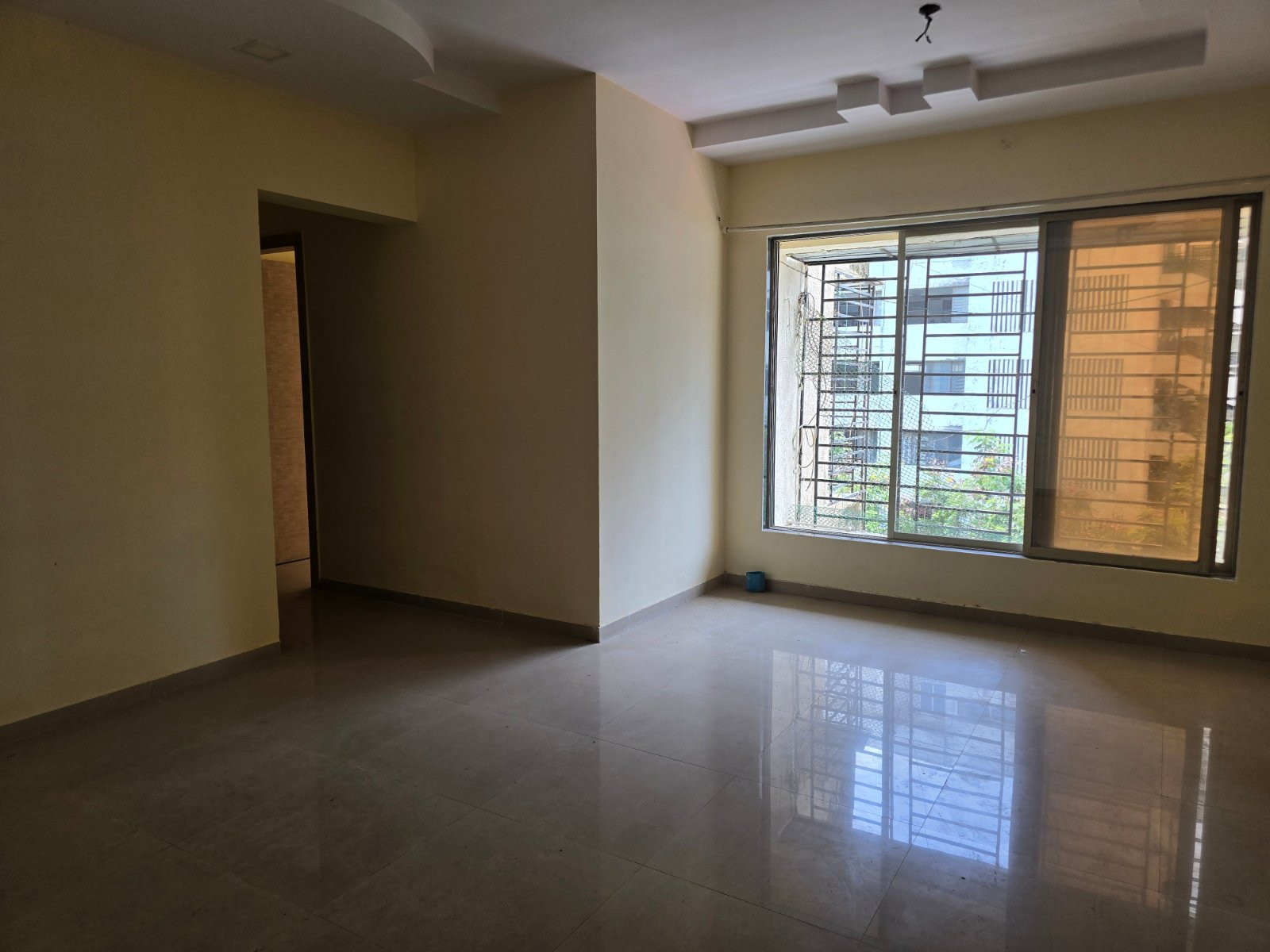 2 BHK Apartment in Virar West NEAR NEW VIVA COLLEGE ROAD, Palghar — photo 4