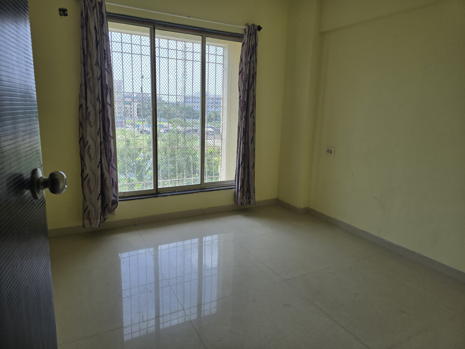 2 BHK Apartment in Virar West, Palghar — photo 5
