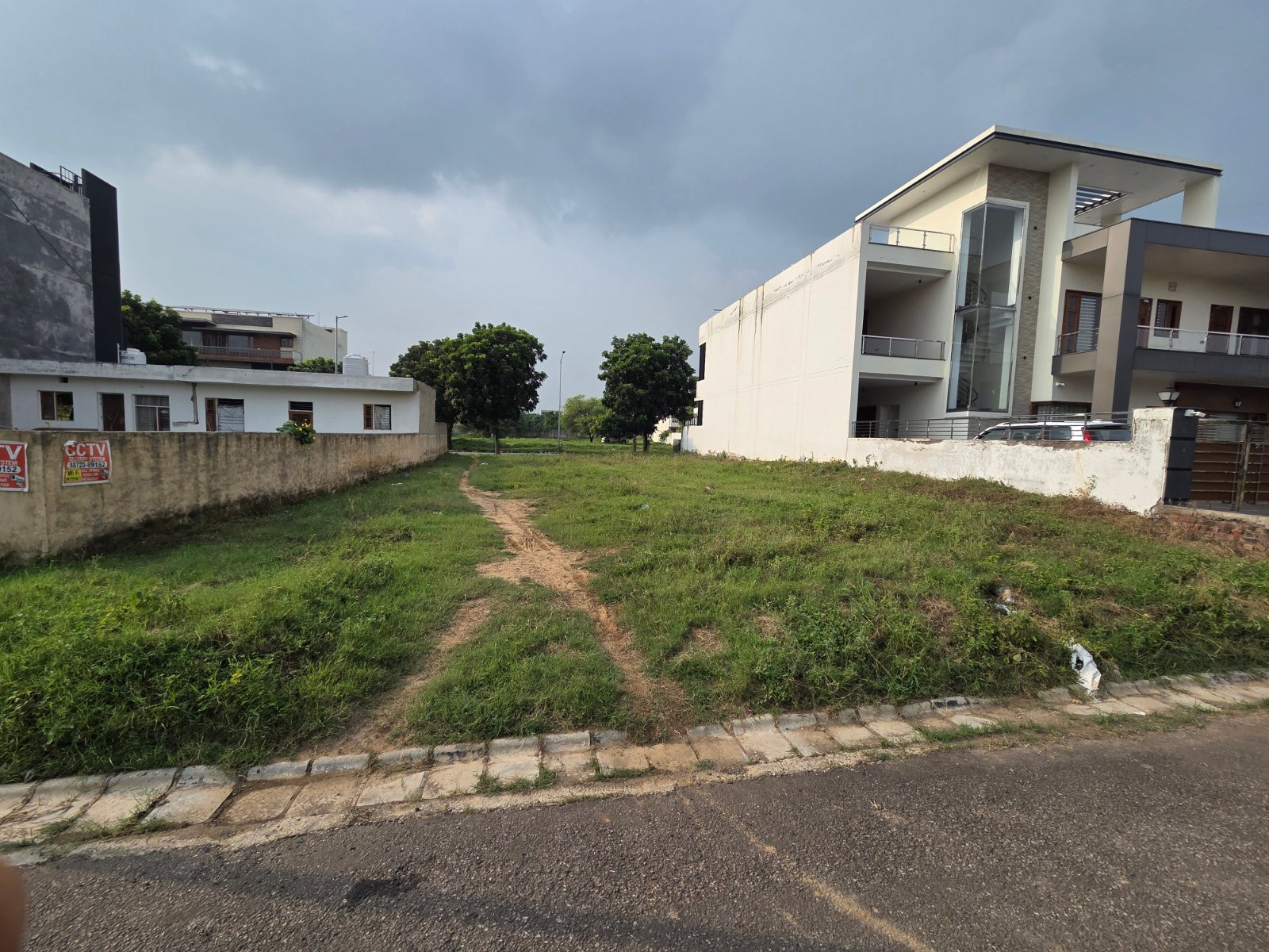 Residential plot in New Chandigarh, Chandigarh — photo 6