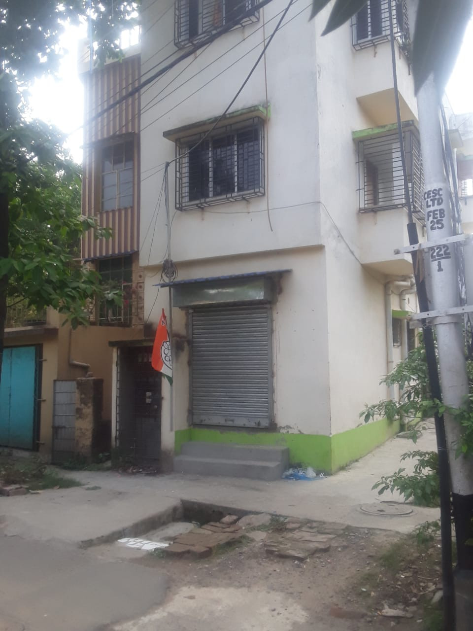 2 BHK Apartment in Behala, Kolkata — hero photo