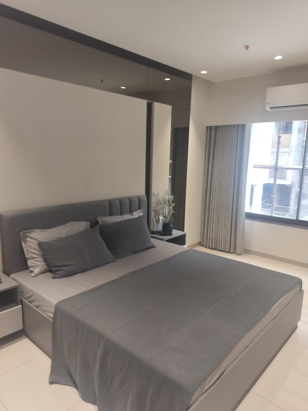 3 BHK Apartment in Ahmedabad — photo 8