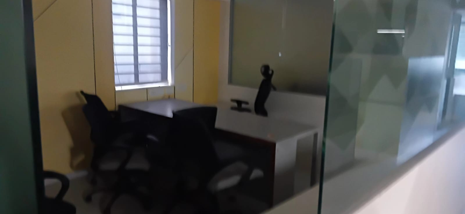 Office in Thaltej, Ahmedabad — photo 9