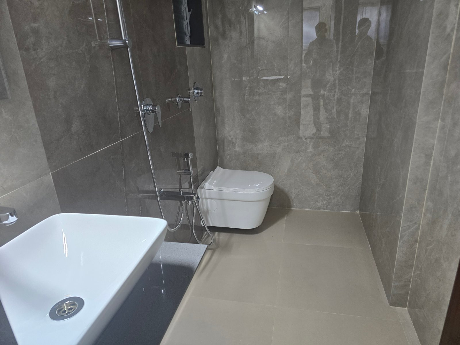 2 BHK Apartment in Virar West, Palghar — photo 6