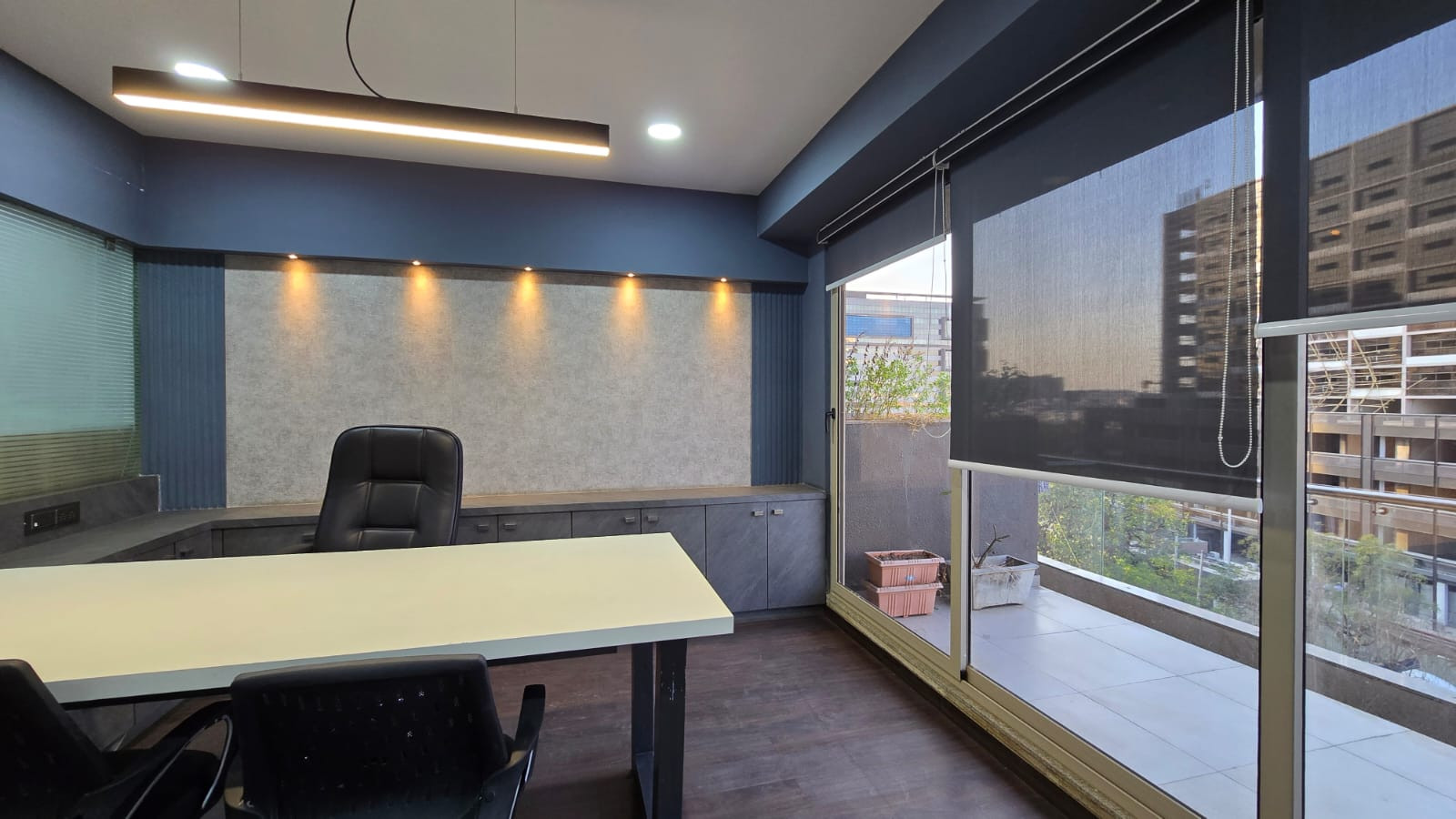 Boss Cabin