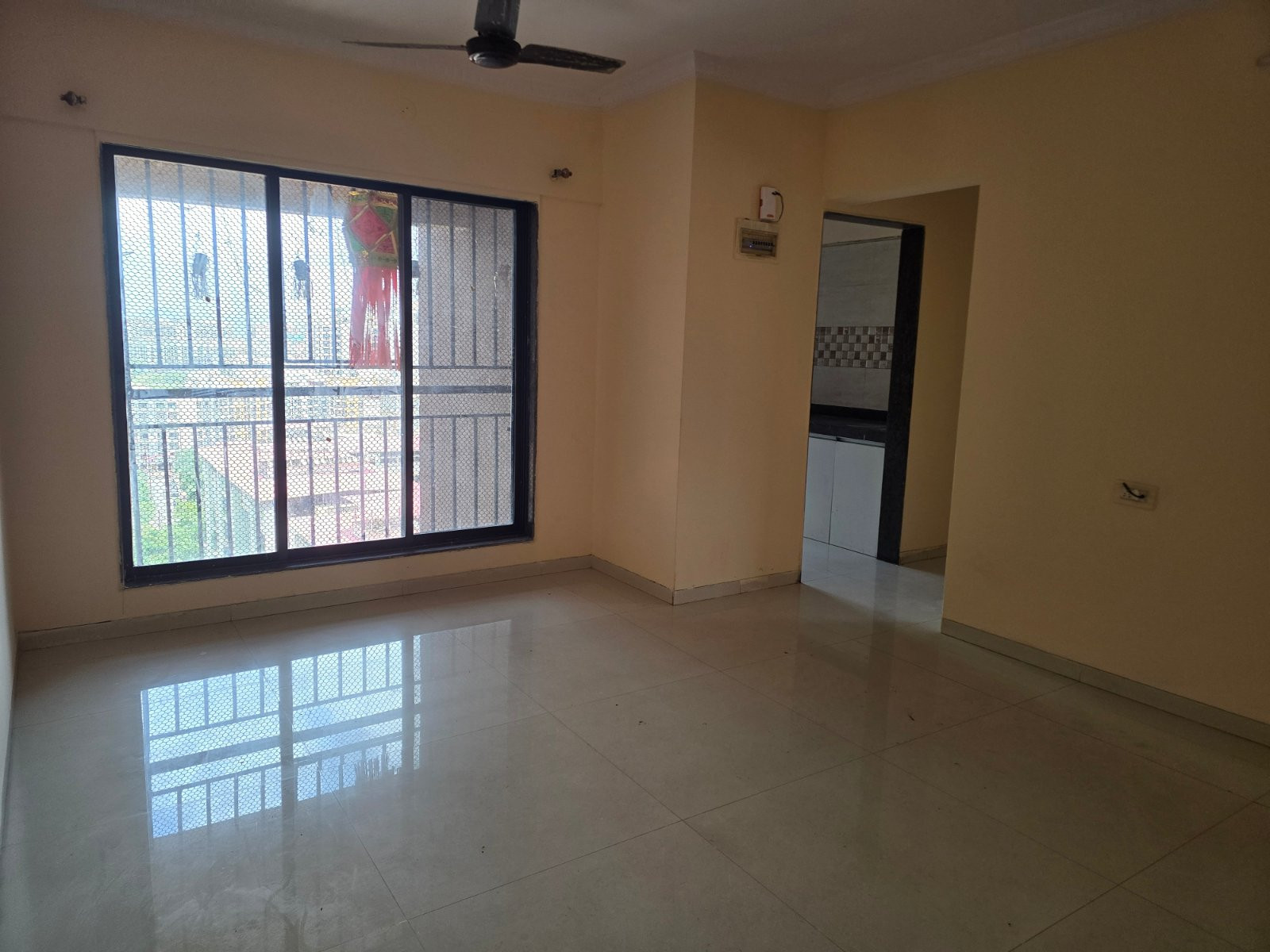 2 BHK Apartment in Virar West, Palghar — photo 2