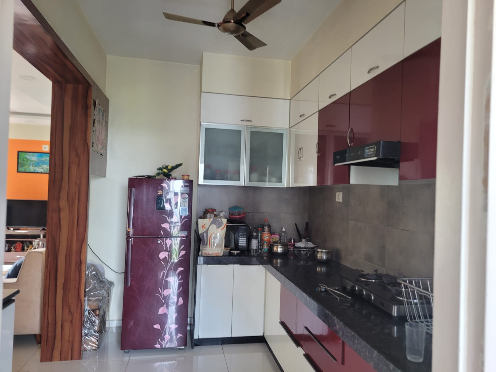 3 BHK Apartment in Ahmedabad — photo 3