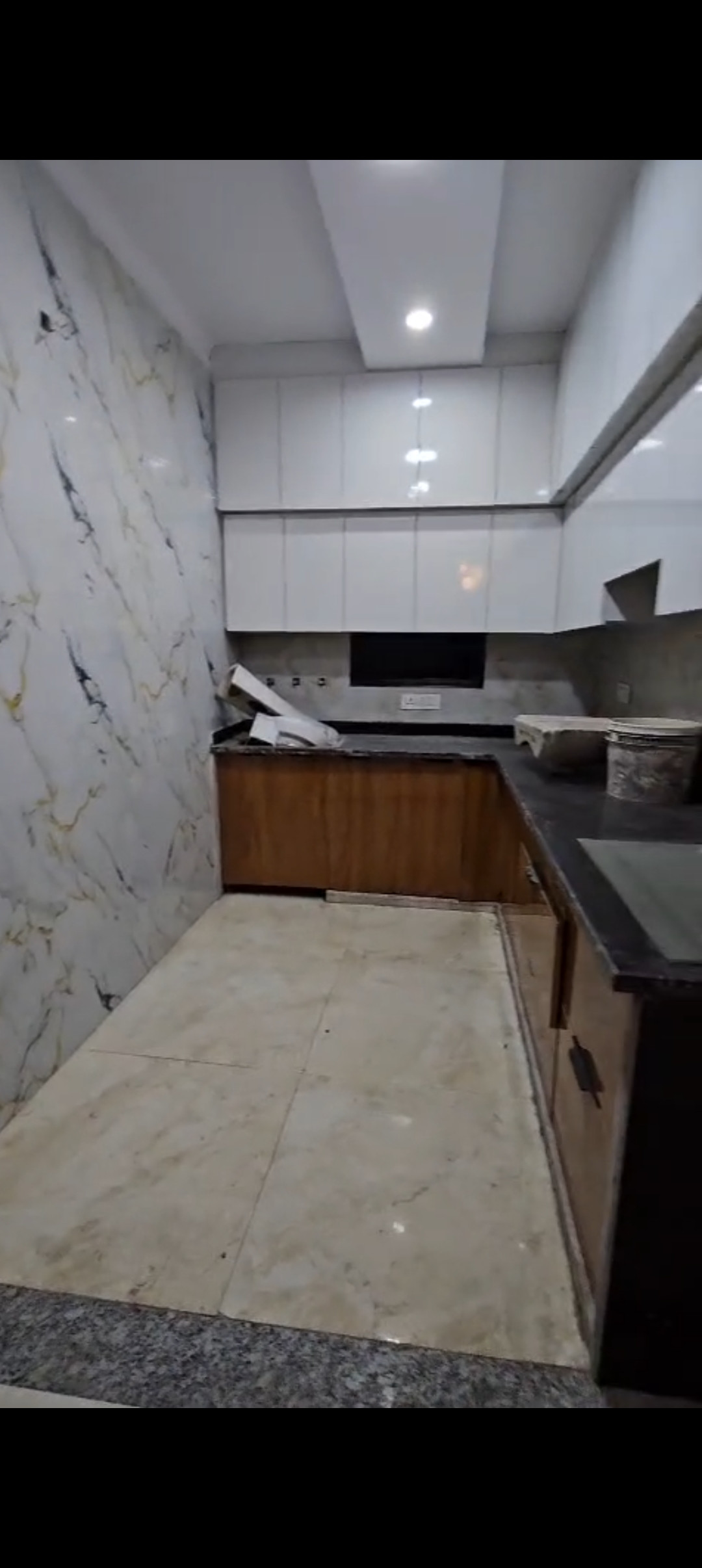 3 BHK Apartment in Rajouri Garden, Delhi — photo 4