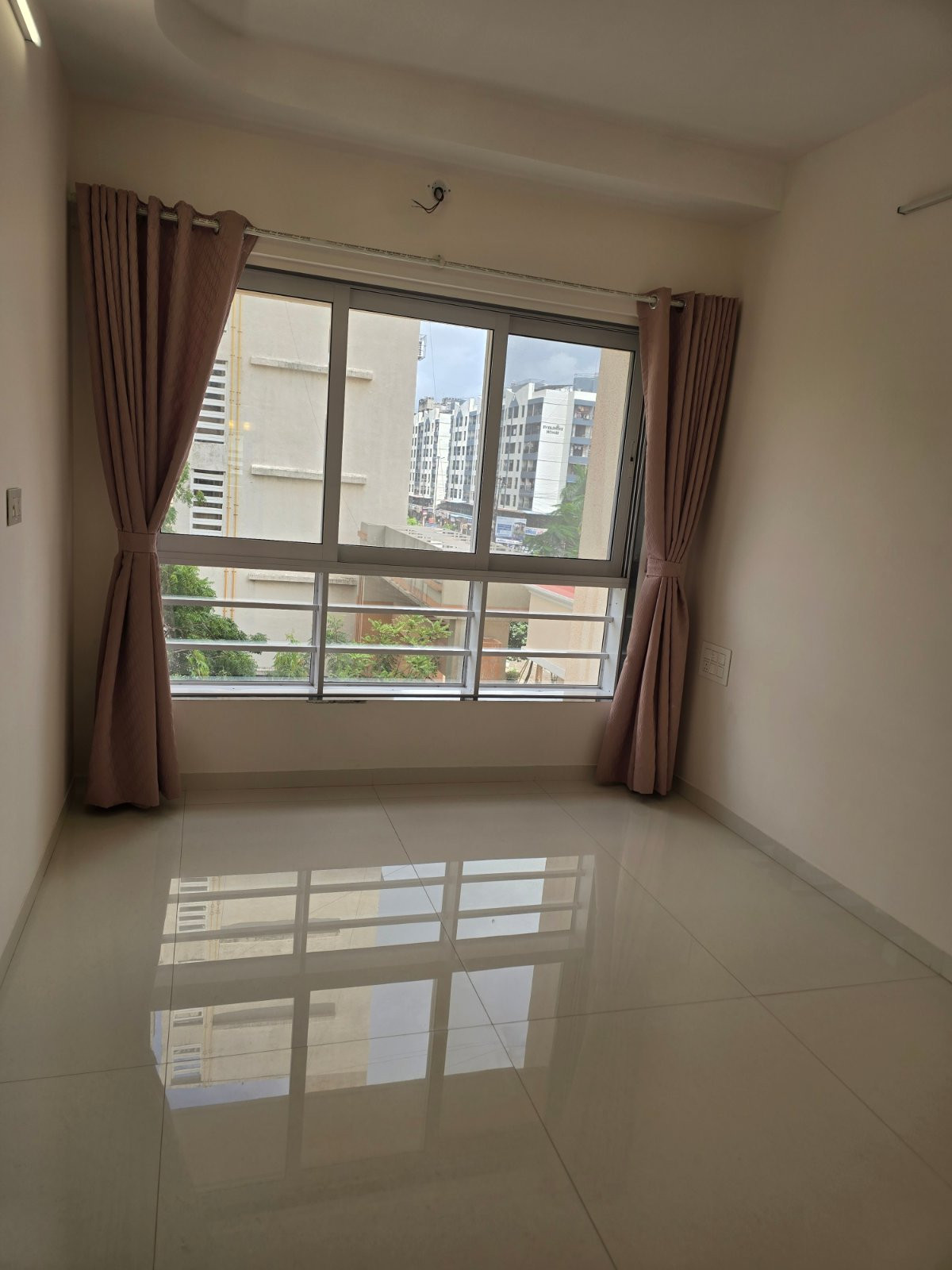 3 BHK Apartment in Virar West, Palghar — photo 2