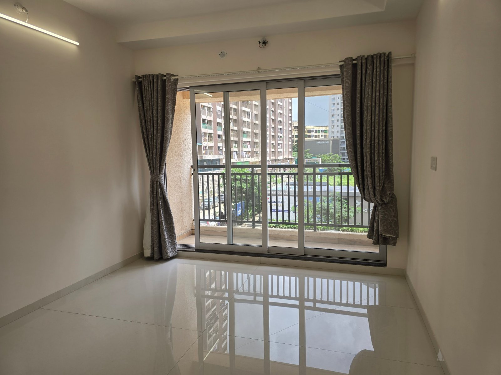 3 BHK Apartment in Virar West, Palghar — photo 5