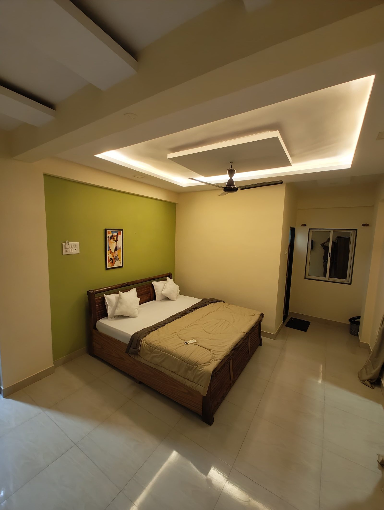 1 BHK Studio for sale in Ghodbunder Road, Thane