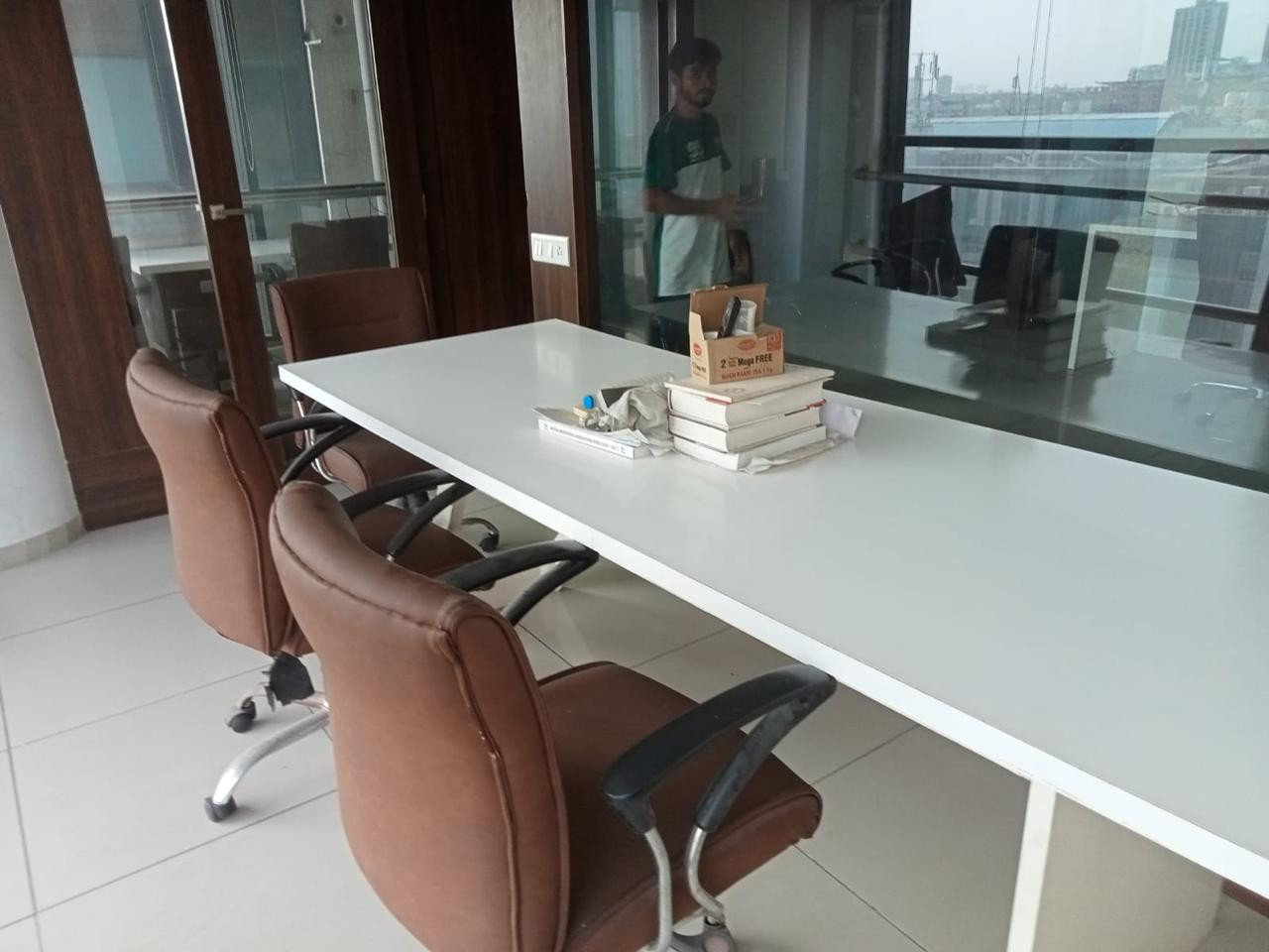 Office in Vastrapur, Ahmedabad — photo 9