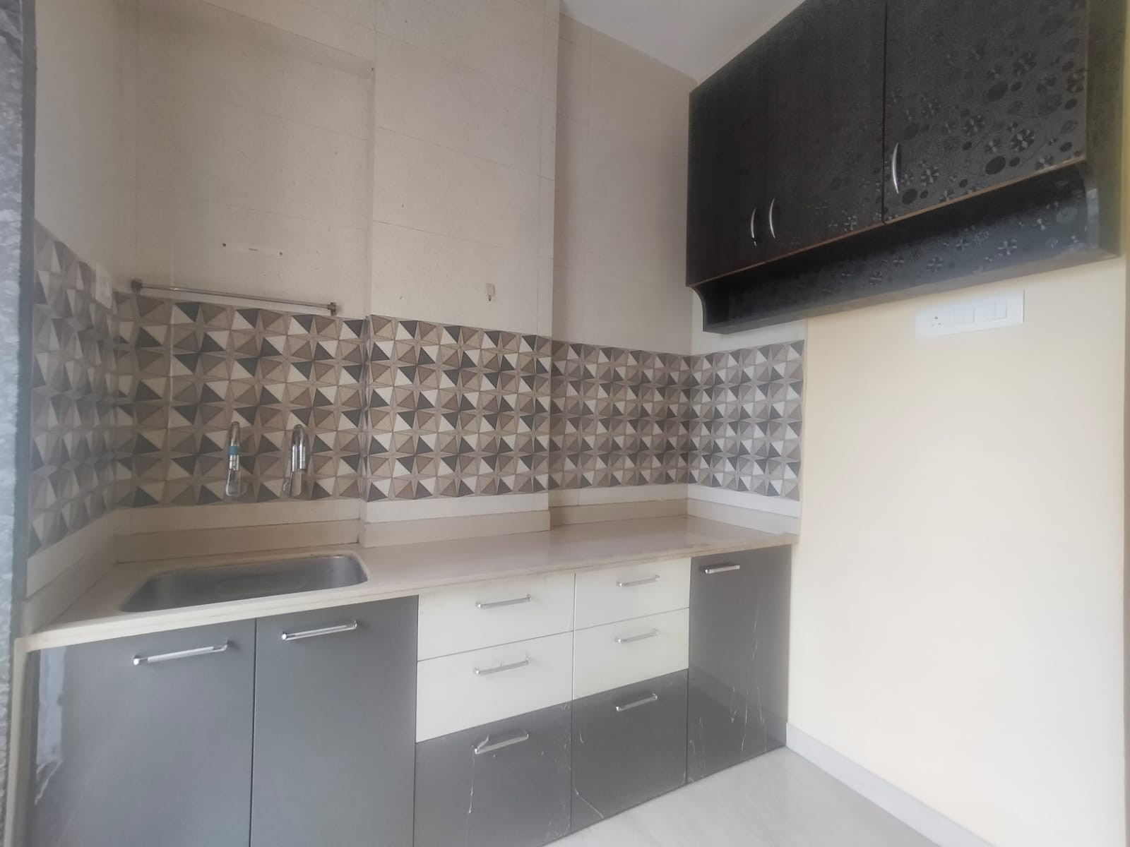 1 BHK Apartment in Dombivli West, Thane — photo 5